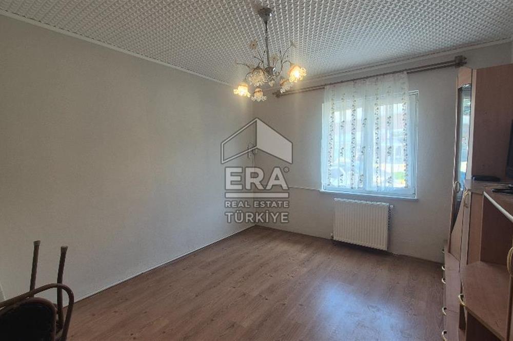 ERA SÖZ DEN BANDIRMA 17 EYLÜL MAH. KAPALI PAZAR YERİ KARŞISINDA YENİLENMİŞ SATILIK 3+1 DAİRE