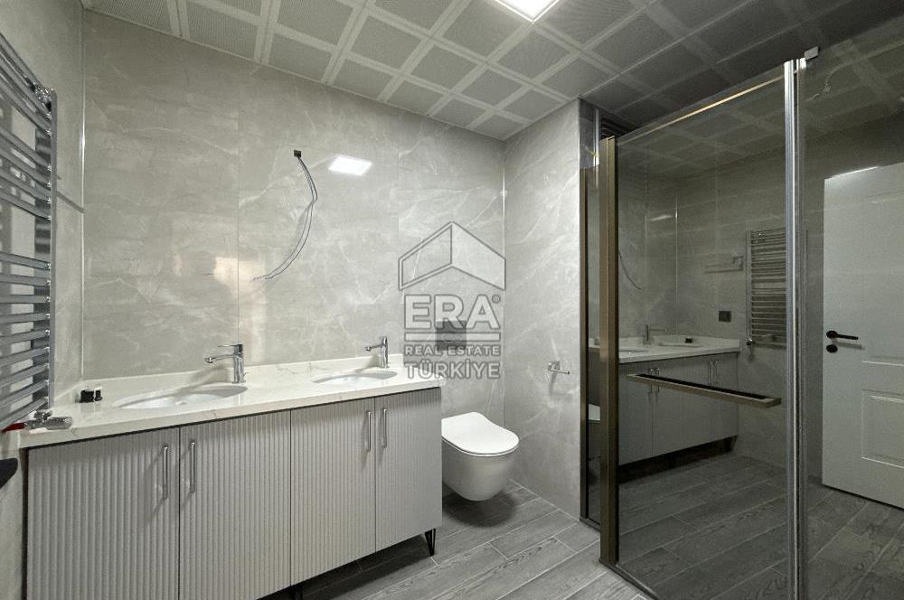 ERA SÖZ DEN 2.SAKARYA MAH.SATILIK TRİPLEKS VİLLA