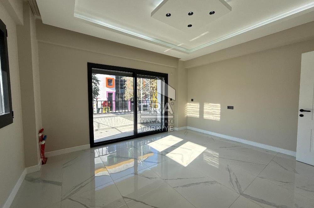 ERA SÖZ DEN 2.SAKARYA MAH.SATILIK TRİPLEKS VİLLA