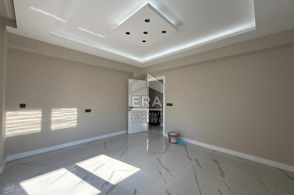 ERA SÖZ DEN 2.SAKARYA MAH.SATILIK TRİPLEKS VİLLA