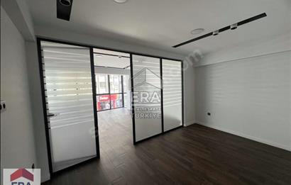 Lise Caddesi Reform İş Merkezi'nde Satılık Lüks Ofis