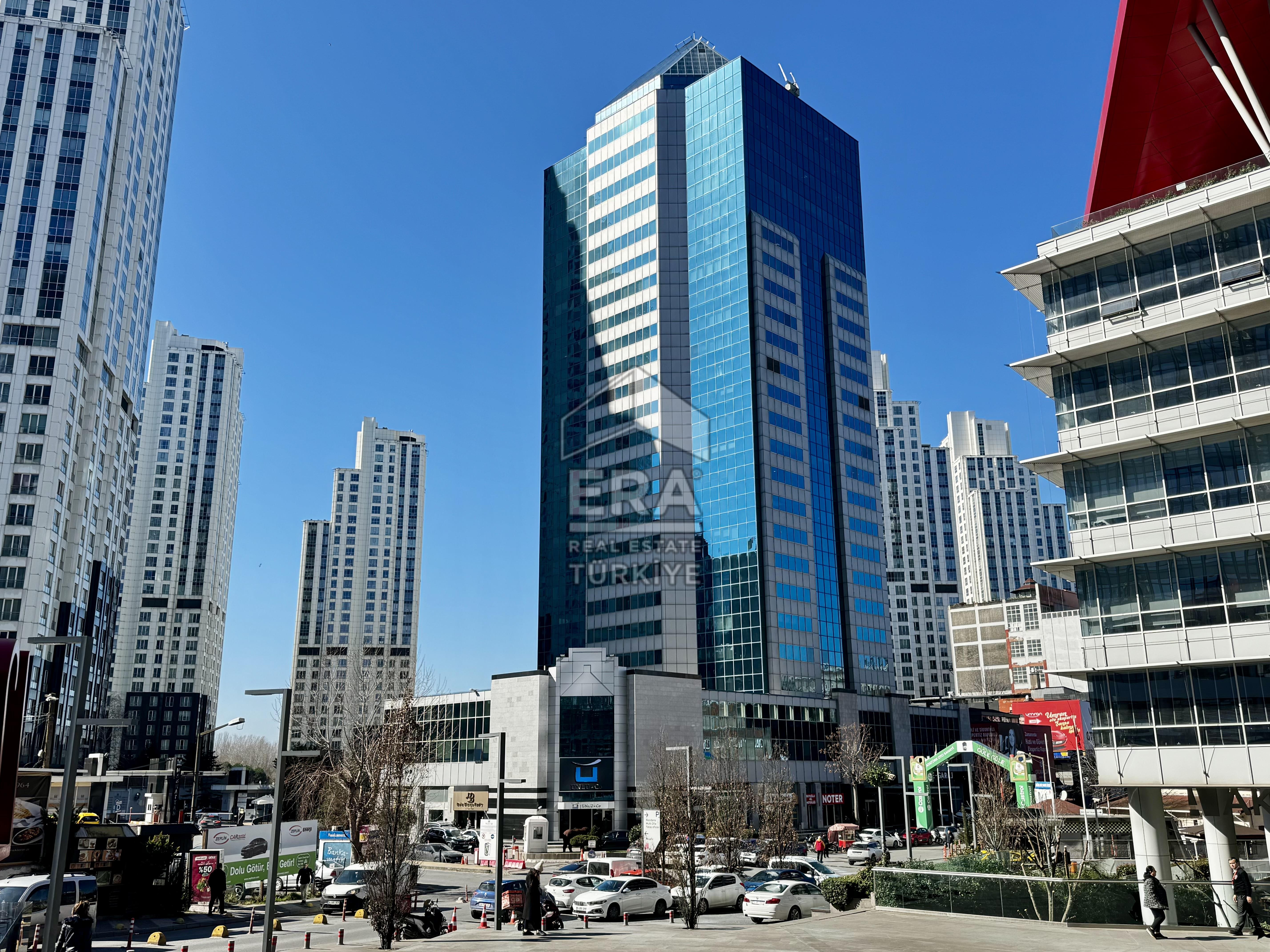 Maslak Polaris Plaza 18. Kat 250 m2 Satılık Ofis Plaza Katı