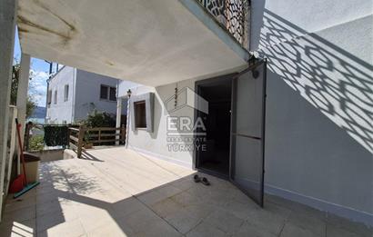 Urla Özbek Akkum Plajına Bakan Müstakil 4+1 Yazlığınız Olsun