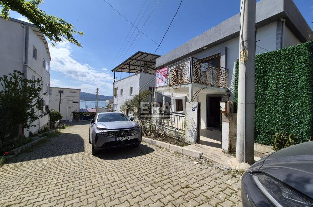 Urla Özbek Akkum Plajına Bakan Müstakil 4+1 Yazlığınız Olsun