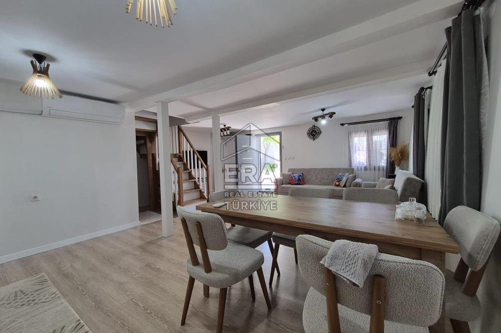 Urla Özbek Akkum Plajına Bakan Müstakil 4+1 Yazlığınız Olsun