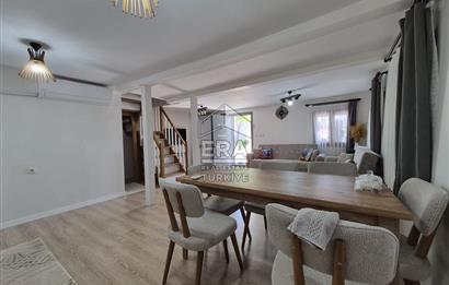 Urla Özbek Akkum Plajına Bakan Müstakil 4+1 Yazlığınız Olsun