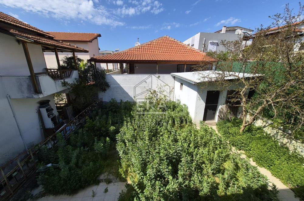 Urla Özbek Akkum Plajına Bakan Müstakil 4+1 Yazlığınız Olsun