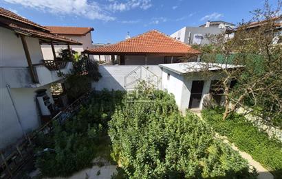 Urla Özbek Akkum Plajına Bakan Müstakil 4+1 Yazlığınız Olsun