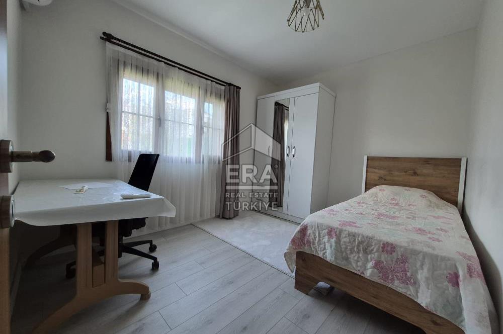 Urla Özbek Akkum Plajına Bakan Müstakil 4+1 Yazlığınız Olsun