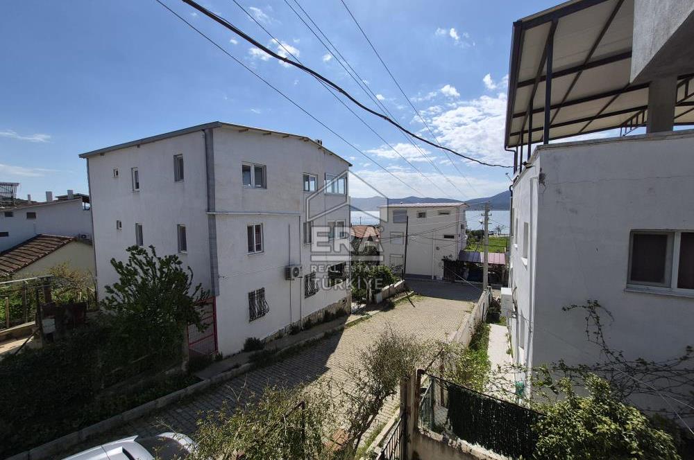 Urla Özbek Akkum Plajına Bakan Müstakil 4+1 Yazlığınız Olsun