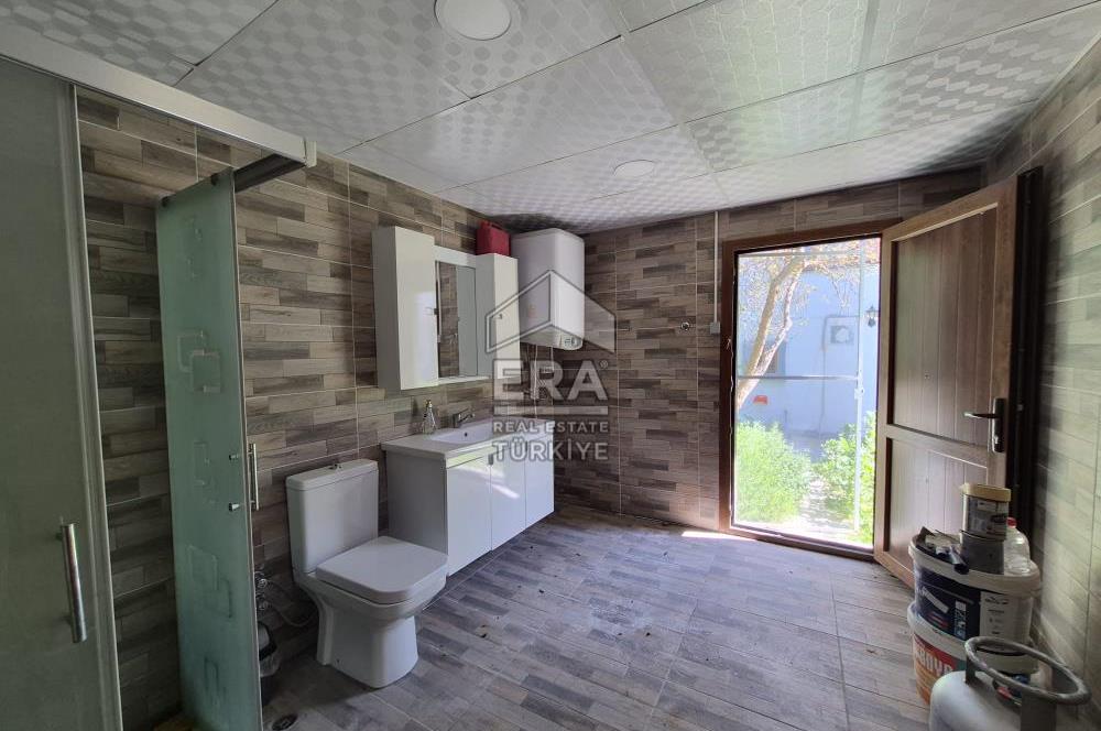 Urla Özbek Akkum Plajına Bakan Müstakil 4+1 Yazlığınız Olsun