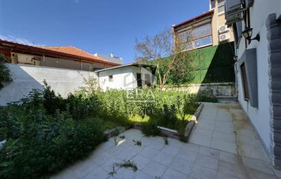 Urla Özbek Akkum Plajına Bakan Müstakil 4+1 Yazlığınız Olsun