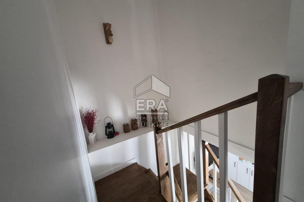 Urla Özbek Akkum Plajına Bakan Müstakil 4+1 Yazlığınız Olsun