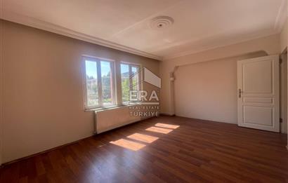 ERA SÖZ DEN ZÜHTÜ ÖZKARDEŞLER LİSESİ KARŞISI 3+1 SATILIK DAİRE