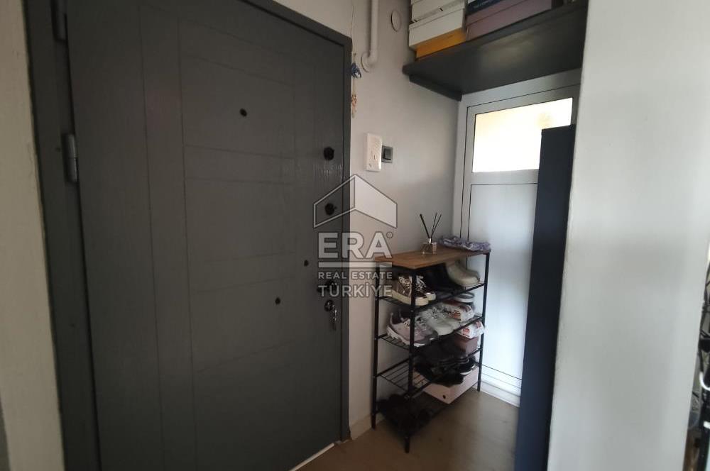 Gaziemir Sevgi Mah. Merkezi Konumda, Tadilatlı ve Doğalgazlı 2+1