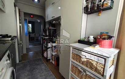 Gaziemir Sevgi Mah. Merkezi Konumda, Tadilatlı ve Doğalgazlı 2+1