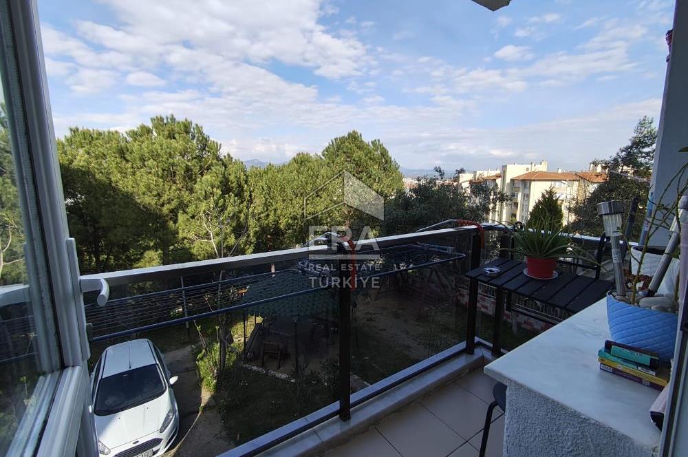 Gaziemir Sevgi Mah. Merkezi Konumda, Tadilatlı ve Doğalgazlı 2+1