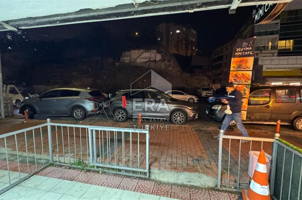 MERKEZİ LOKASYONDA MAMAK ÇARŞI İÇİ CADDESİN DE DEVREN KİRALIK DÜKKAN