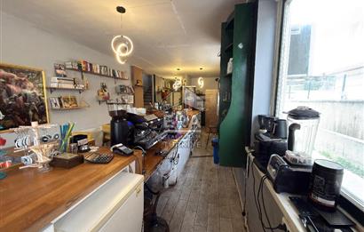 ERA PORT GÜVENCESİYLE KİRALIK 2 KATLI HARİKA KONUMDA KAFE