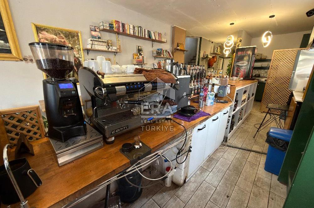 ERA PORT GÜVENCESİYLE KİRALIK 2 KATLI HARİKA KONUMDA KAFE