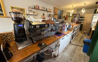ERA PORT GÜVENCESİYLE KİRALIK 2 KATLI HARİKA KONUMDA KAFE