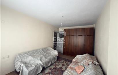 ERA PORT GÜVENCESİYLE CENGİZ TOPEL CADDESİ ÜZERİ BİNA