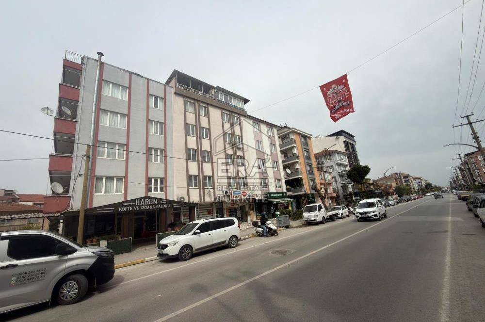 ERA PORT GÜVENCESİYLE CENGİZ TOPEL CADDESİ ÜZERİ BİNA