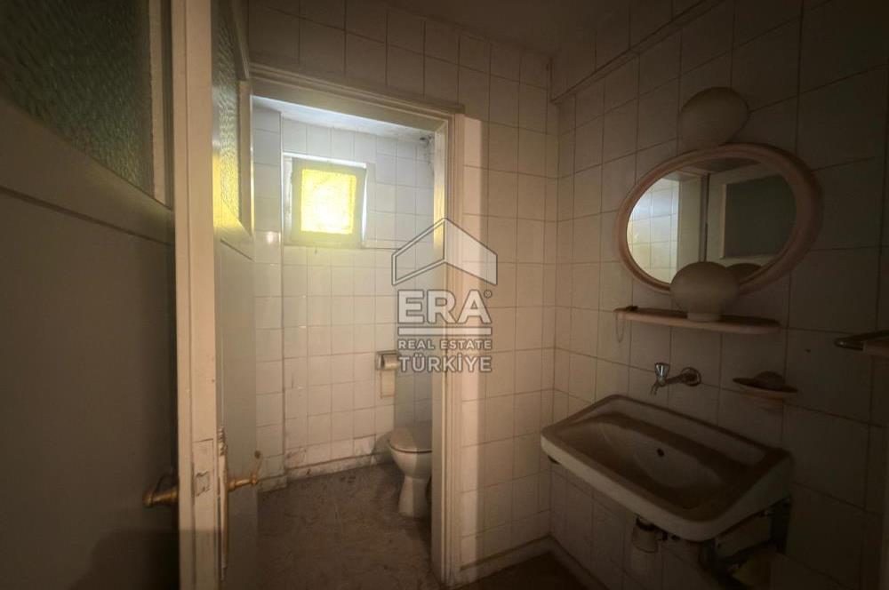 ERA PORT GÜVENCESİYLE CENGİZ TOPEL CADDESİ ÜZERİ BİNA