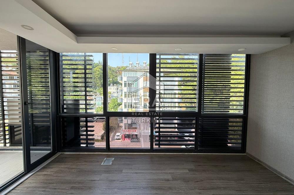 MANAVGATDA KİRALIK TİCARİ OFİS