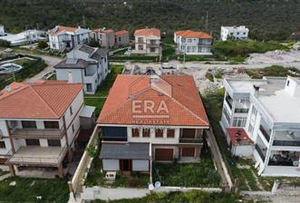 ERA Angel'dan AYVALIK MURATELİ KÖYÜNDE EMSALSİZ KÖY VİLLASI - 1 - 14969