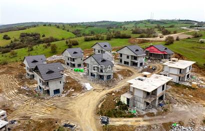 ERA SÖZ DEN BALIKESİR NAİPLİ DE SATILIK 4+1 VİLLA