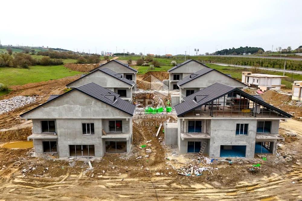 ERA SÖZ DEN BALIKESİR NAİPLİ DE SATILIK 4+1 VİLLA
