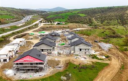 ERA SÖZ DEN BALIKESİR NAİPLİ DE SATILIK 4+1 VİLLA