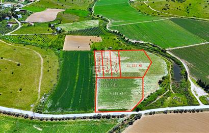 100.000 M2 RESMİ YOL CEPHELİ NİTELİKLİ ARAZİLER