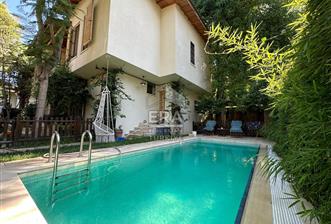 Bornova Forum Karşısı Kiralık Özel Tasarım Müstakil Köşe Villa - 1 - 15059