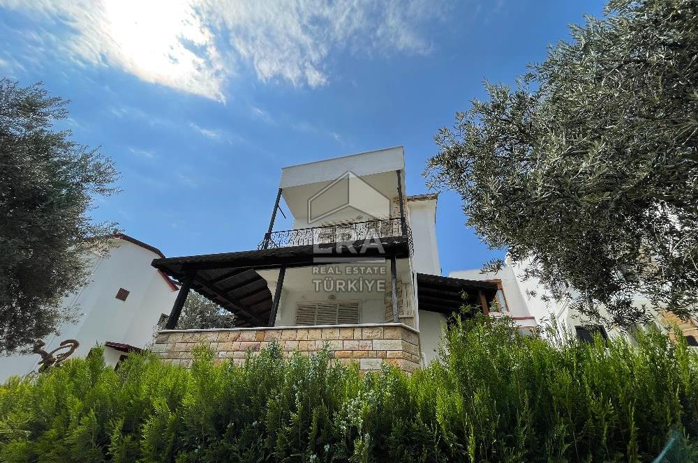 GÖMEÇ KARAAĞAÇ'TA SATILIK 3+1 VİLLA