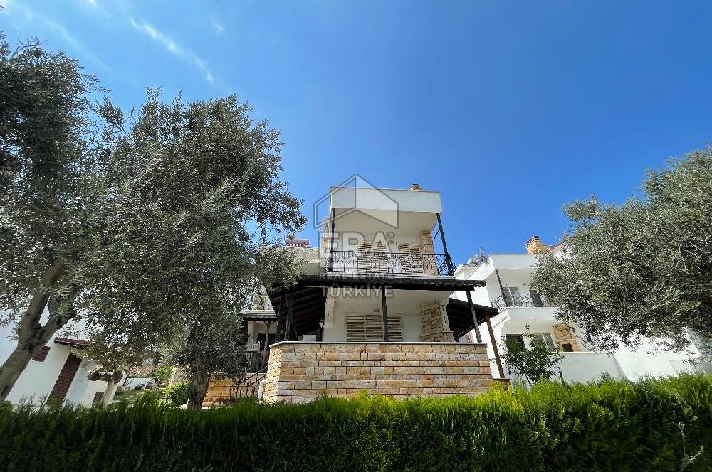 GÖMEÇ KARAAĞAÇ'TA SATILIK 3+1 VİLLA