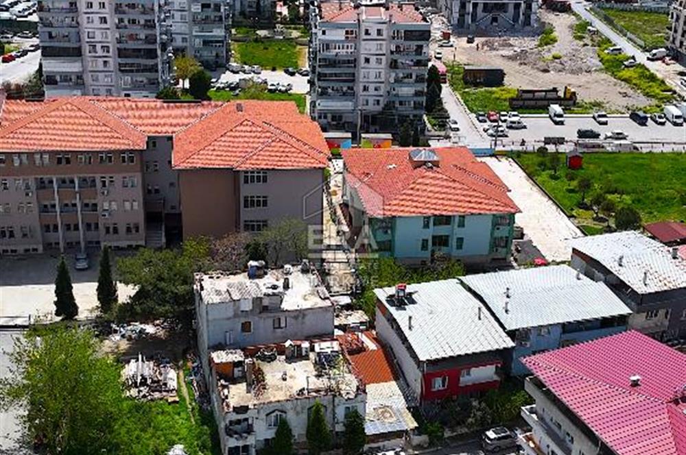 9 DAİRELİK 296 M2 KÖŞE PARSEL SATILIK ARSA
