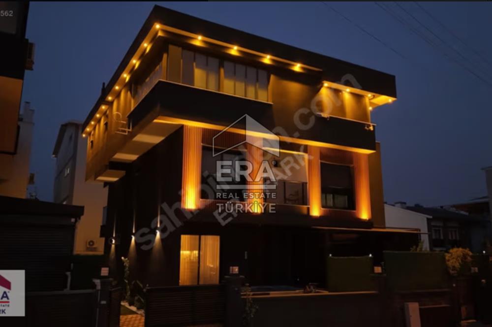 GAZİEMİR SARNIÇ EN MODERN VE KULLANIŞLI 4+1 VİLLASI