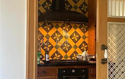 Bornova Forum Karşısı Kiralık Özel Tasarım Müstakil Köşe Villa