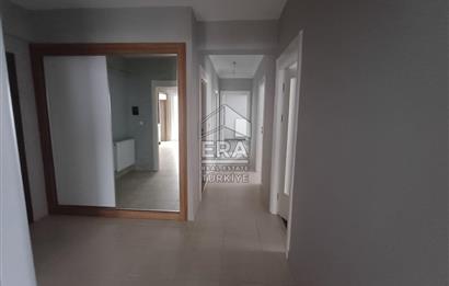 Erkmen Cumhuriyet Mahallesinde Satılık 3+1 Site İçi Daire