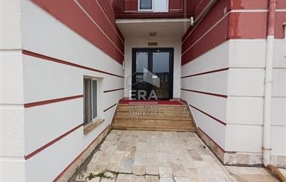 Erkmen Cumhuriyet Mahallesinde Satılık 3+1 Site İçi Daire