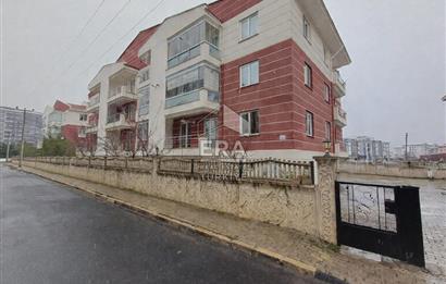 Erkmen Cumhuriyet Mahallesinde Satılık 3+1 Site İçi Daire