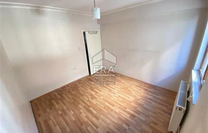 KEÇİÖREN BADEMLİK HACIKADIN GÖBEKTE 3+1 OTURUMA HAZIR KREDİYE UYGUN MASRAFSIZ SATILIK FIRSAT DAİRESİ