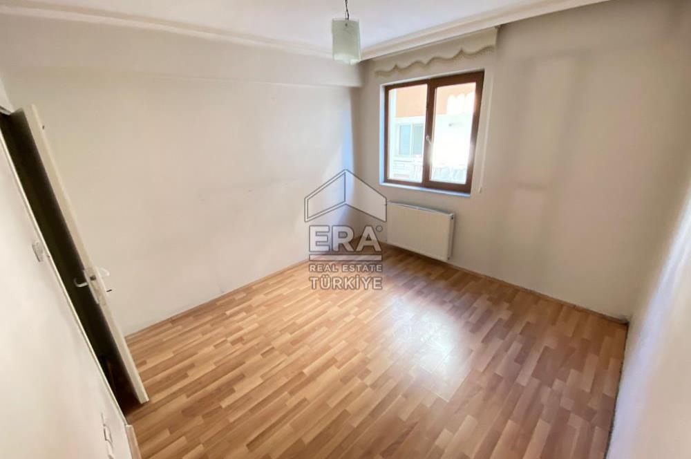 KEÇİÖREN BADEMLİK HACIKADIN GÖBEKTE 3+1 OTURUMA HAZIR KREDİYE UYGUN MASRAFSIZ SATILIK FIRSAT DAİRESİ