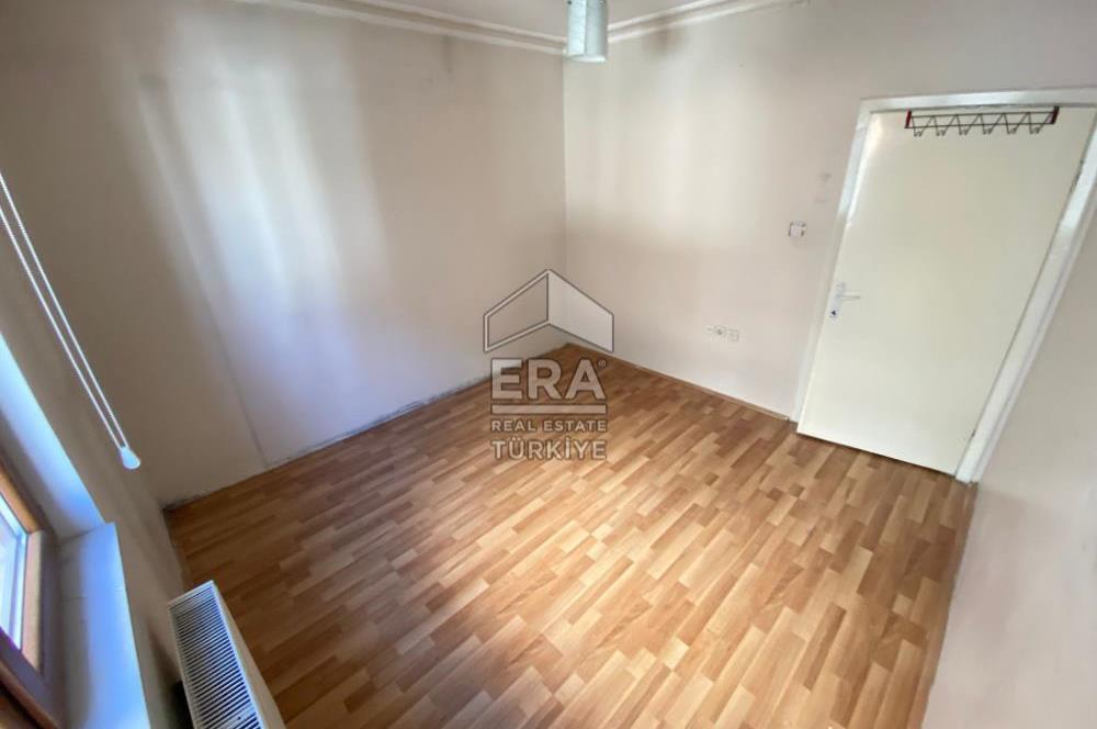 KEÇİÖREN BADEMLİK HACIKADIN GÖBEKTE 3+1 OTURUMA HAZIR KREDİYE UYGUN MASRAFSIZ SATILIK FIRSAT DAİRESİ