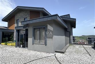 Sarıyer Uskumruköy'de 5+1, 300m2 Lüks İkiz Villa - 1 - 15143