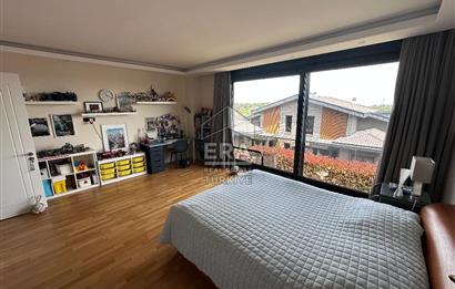 Sarıyer Uskumruköy'de 5+1, 300m2 Lüks İkiz Villa