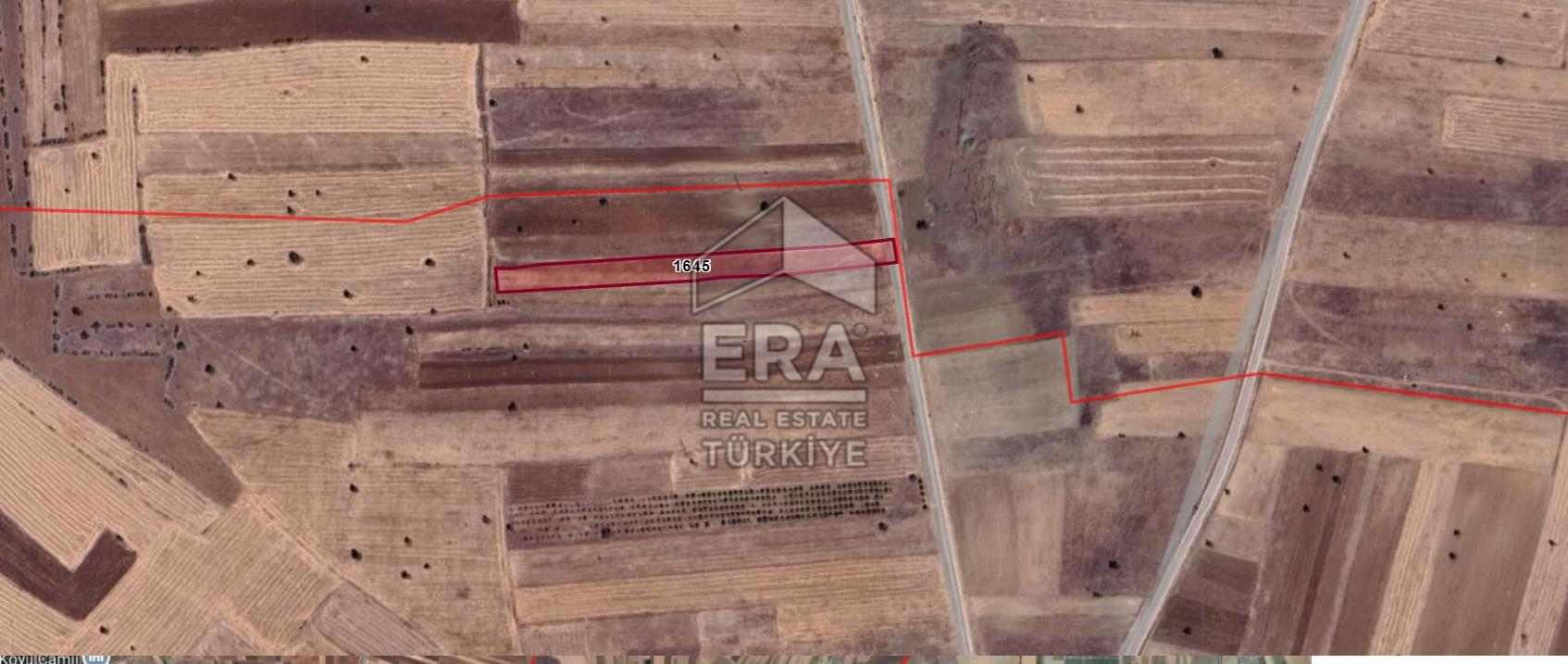 BURDUR YEŞİLOVA KAVAK KÖYÜNDE SATILIK TEK TAPU 6375 m2 TARLA