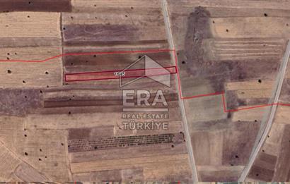 BURDUR YEŞİLOVA KAVAK KÖYÜNDE SATILIK TEK TAPU 6375 m2 TARLA